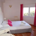 Hotel Les Calanques 3*