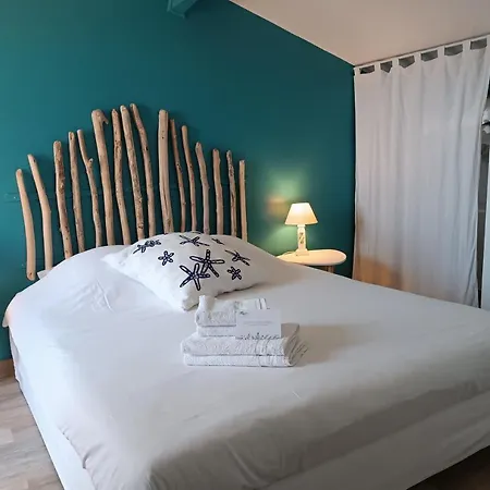 ホテル Les Calanques