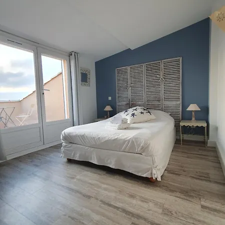 Hotell Les Calanques 3*