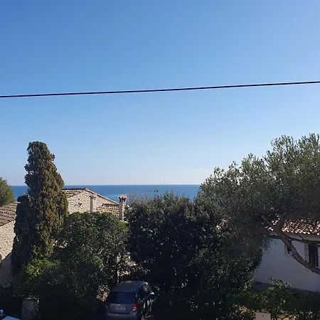 Les Calanques ホテル 3*