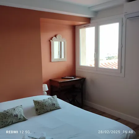 Les Calanques ホテル 3*