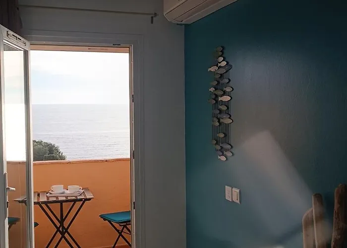 호텔 Les Calanques 3*