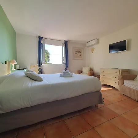 Les Calanques 3* Les Issambres